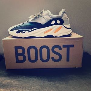 Yeezy 700